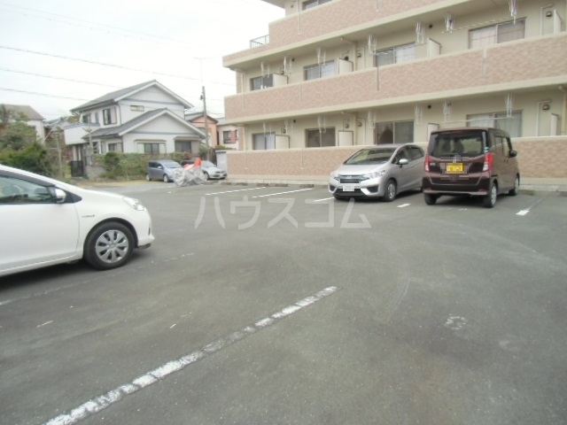 3/6 駐車場