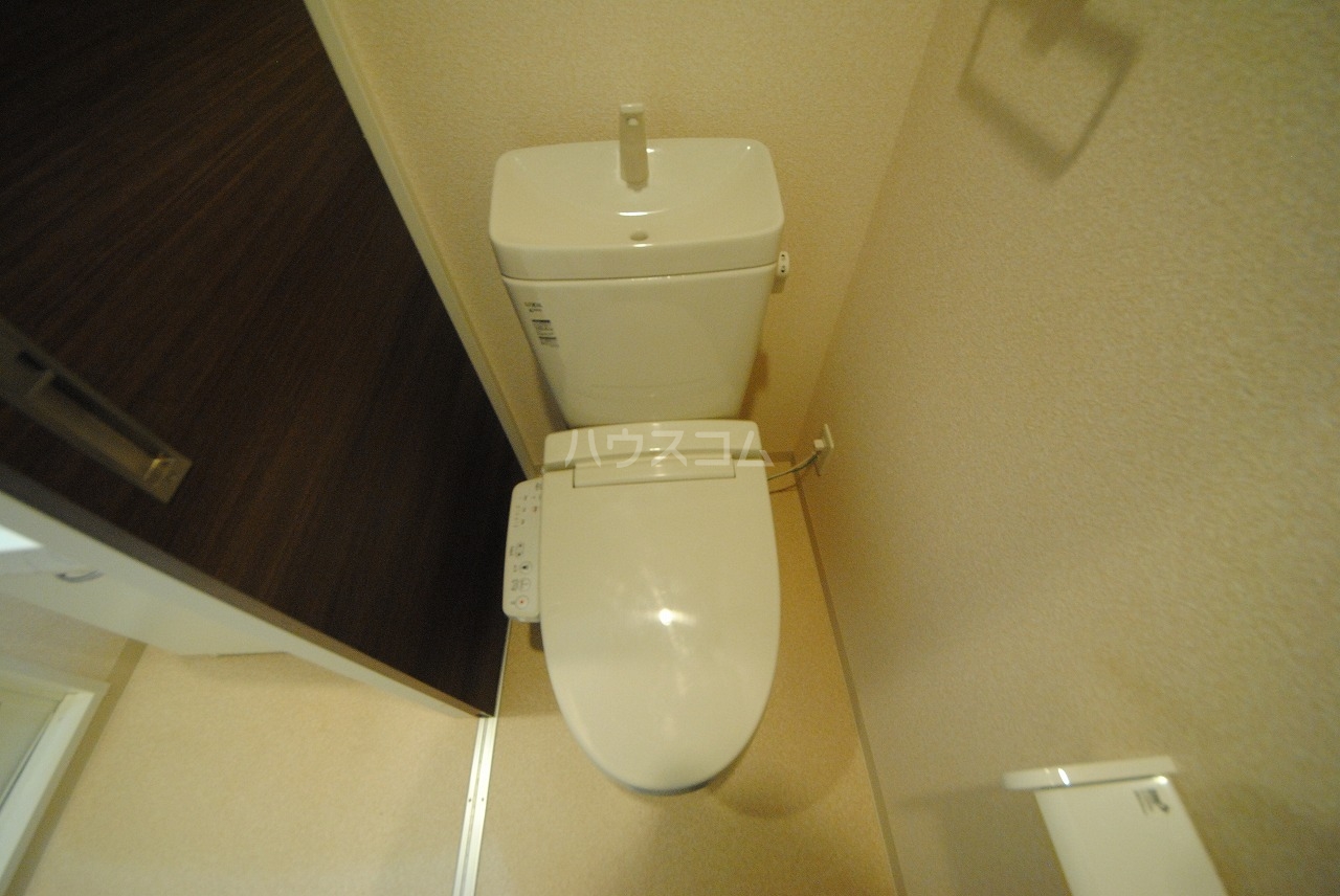 13/30 トイレ