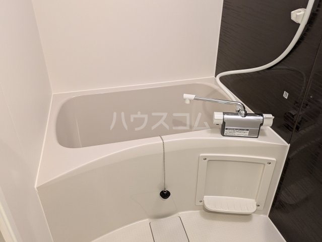 14/30 浴室