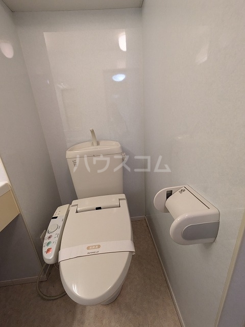 13/30 トイレ