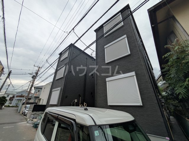 2/30 外観
