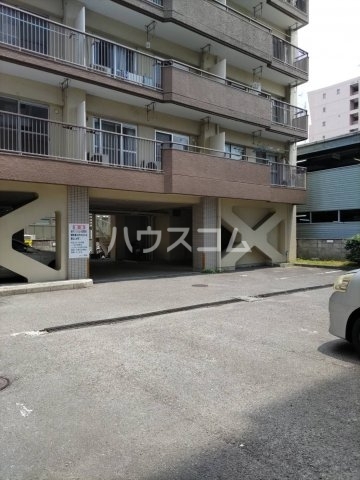 15/24 駐車場