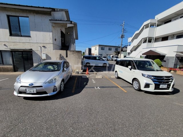 29/30 駐車場