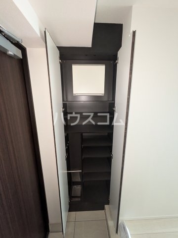 5/18 玄関