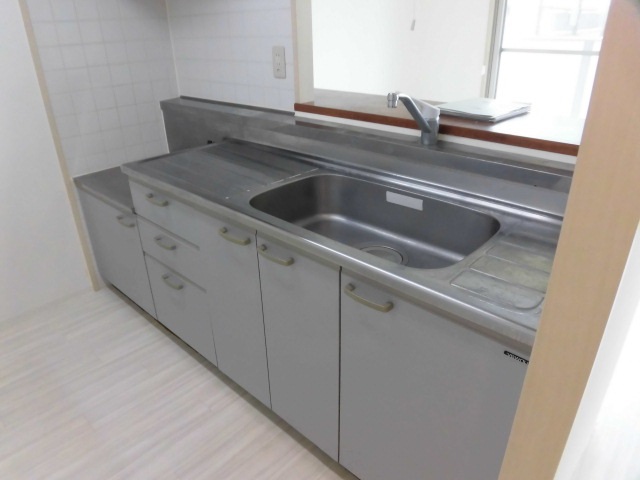 16/30 キッチン