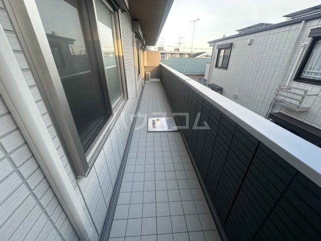 21/30 バルコニー