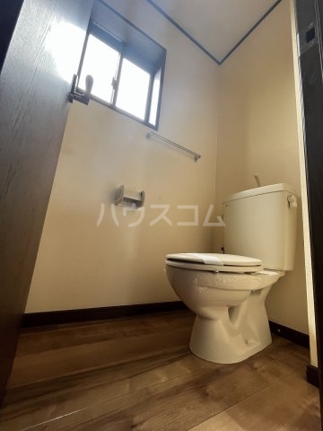 20/30 トイレ