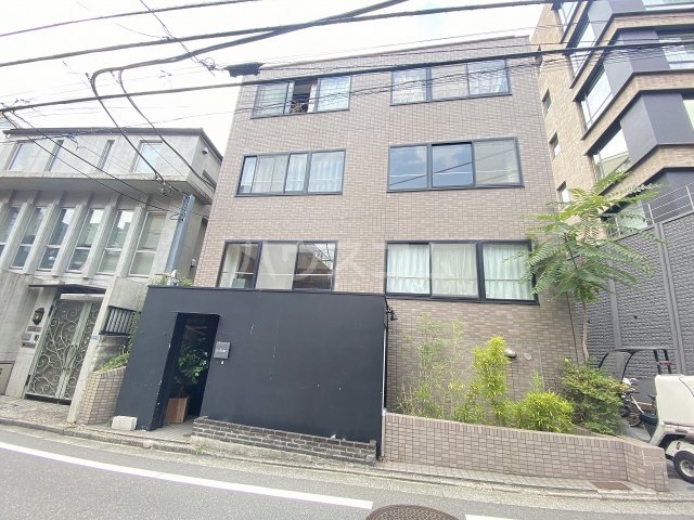 2/30 外観
