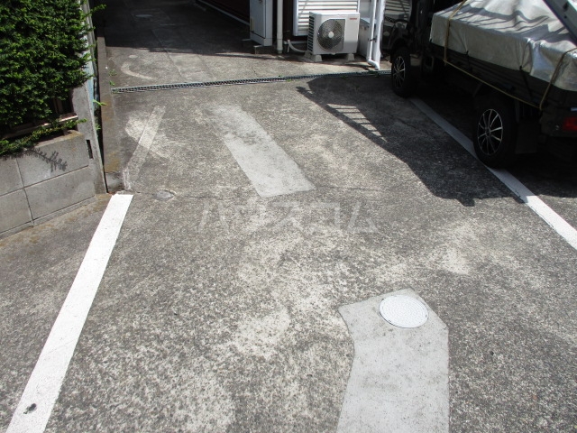 29/30 駐車場