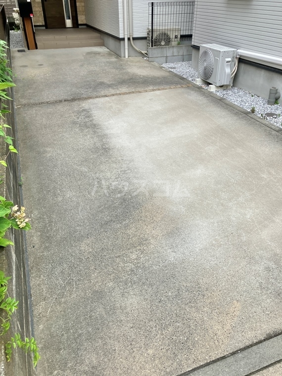 17/26 エントランス