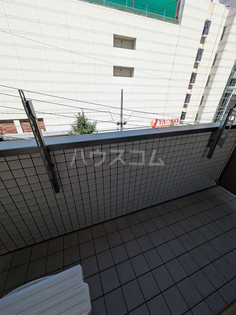 21/30 バルコニー