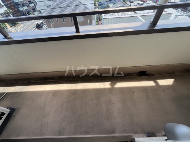 20/30 バルコニー