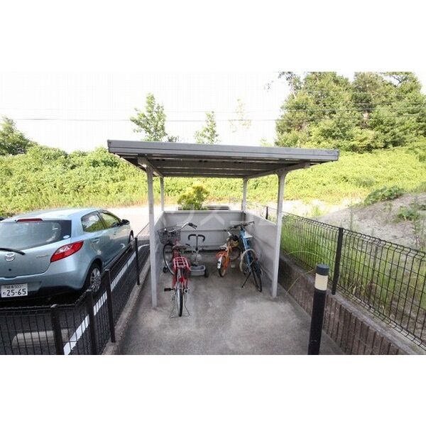 20/29 エントランス