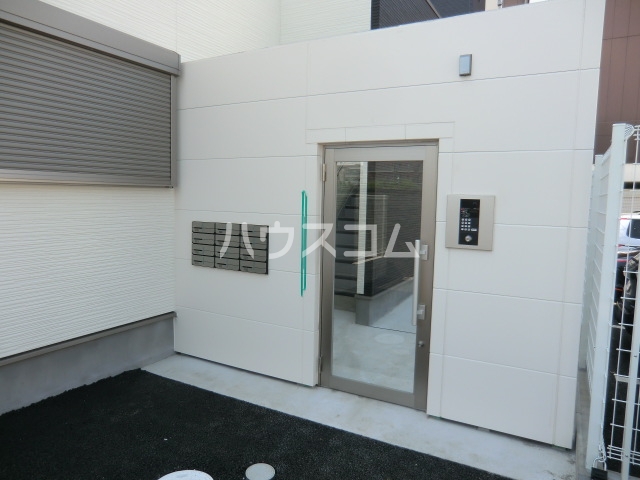 29/30 エントランス