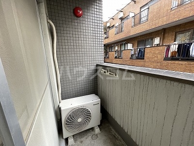 15/23 バルコニー