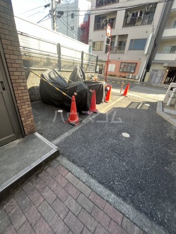 25/30 駐車場