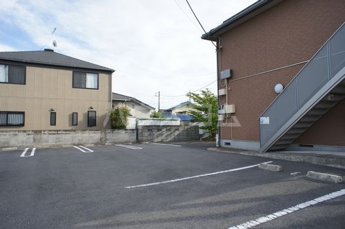 14/18 駐車場