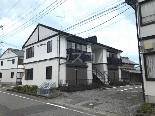 13/18 駐車場