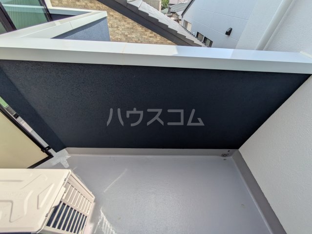 25/30 バルコニー