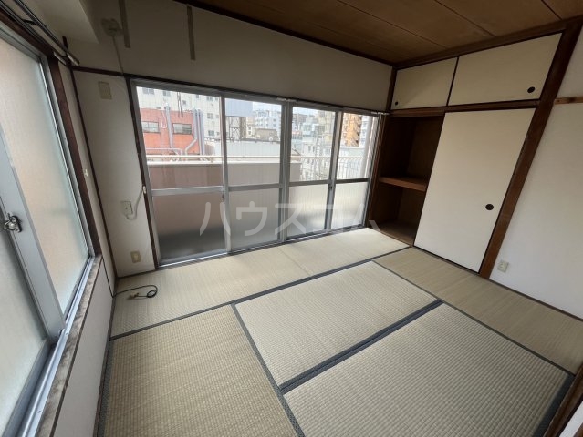 室内