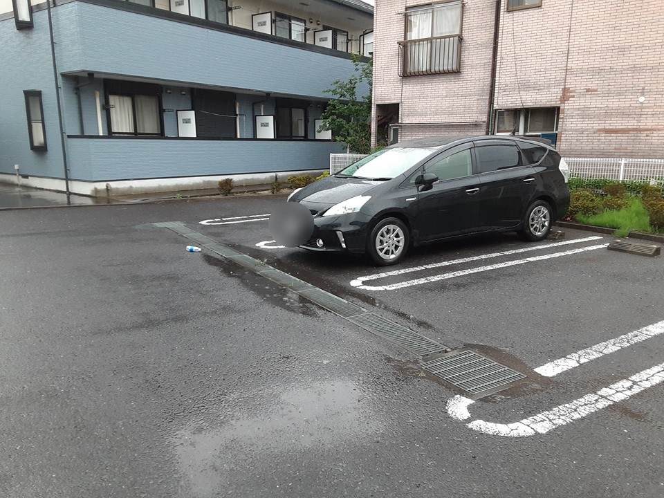 22/23 駐車場
