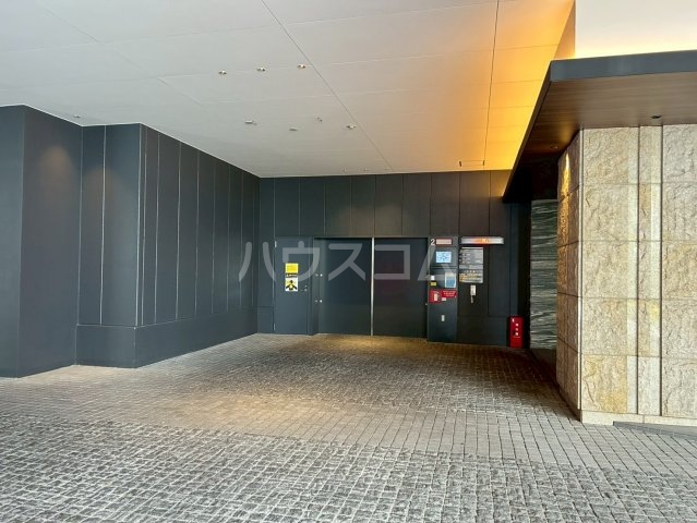 27/30 駐車場