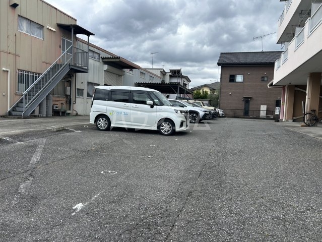 3/4 駐車場