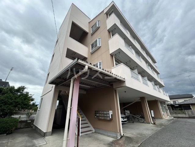 2/4 外観