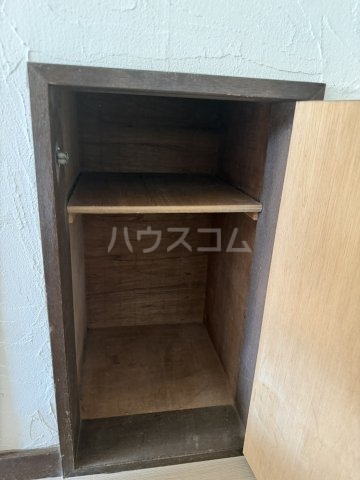13/25 収納