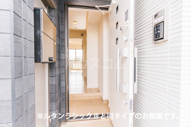 5/20 玄関