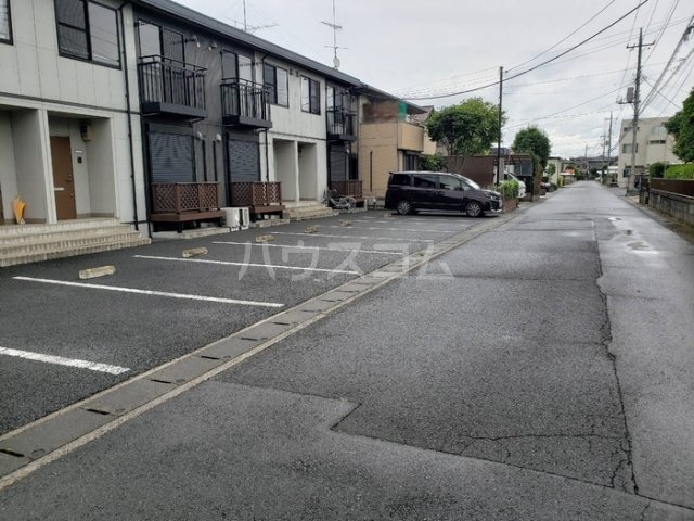 21/29 駐車場