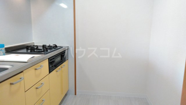 13/30 キッチン