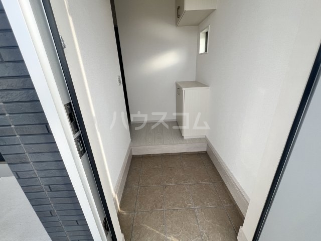 13/30 玄関