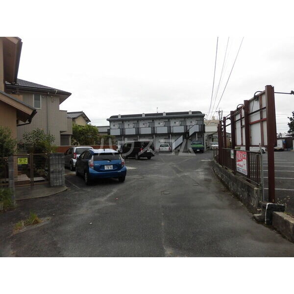 4/10 駐車場