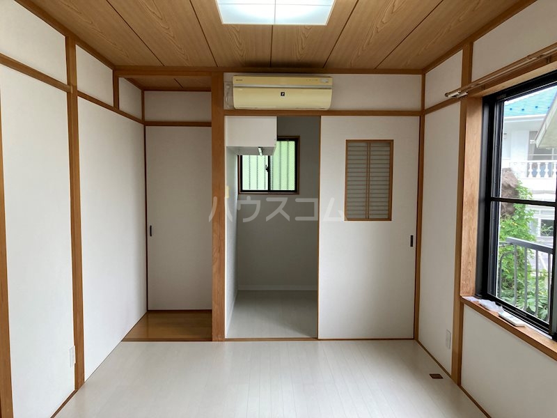 寝室