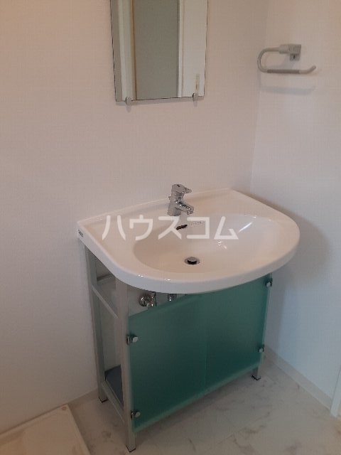 13/30 洗面