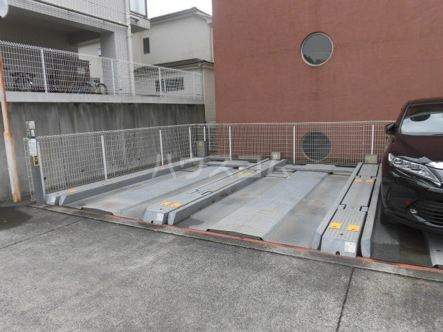 19/29 駐車場