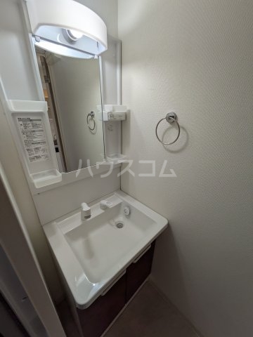 13/30 洗面