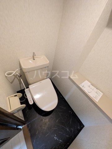 13/30 トイレ