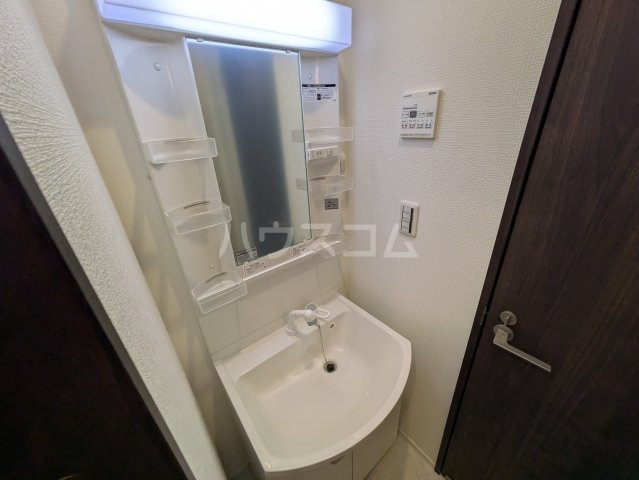 19/30 洗面