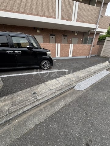 3/4 駐車場