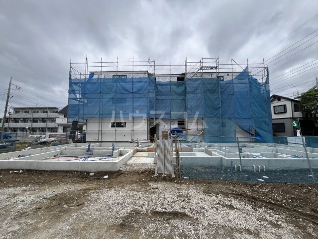 27/30 駐車場