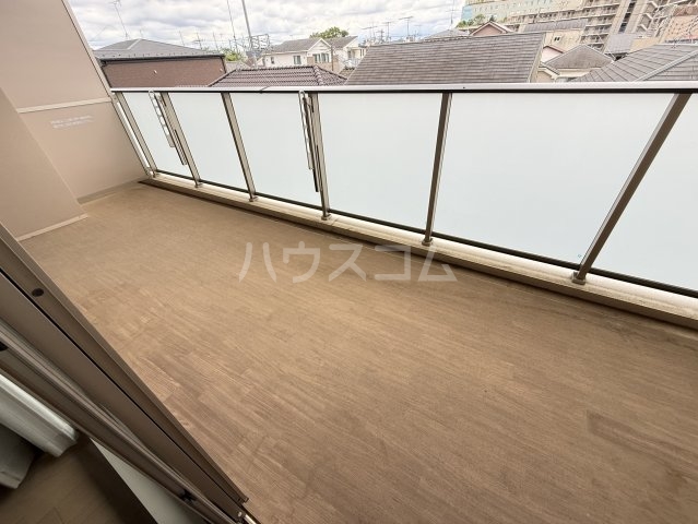 23/30 バルコニー