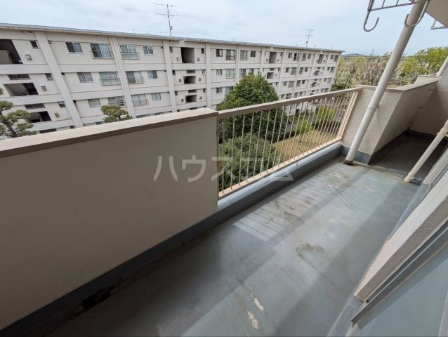 21/30 バルコニー
