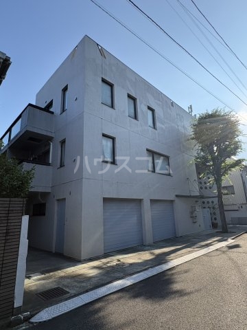 2/30 外観