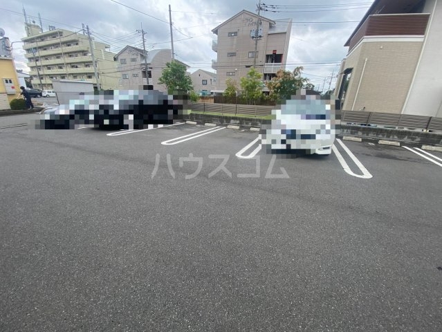 3/4 駐車場