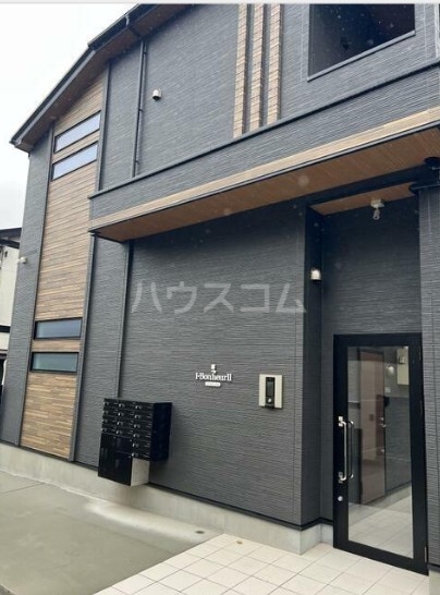 14/24 エントランス