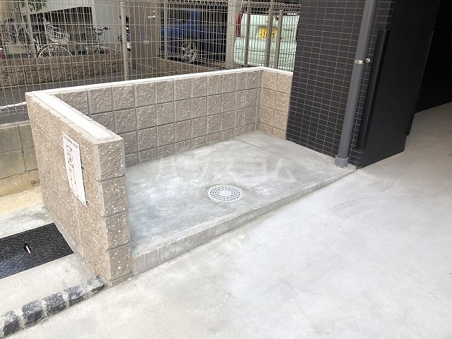 22/26 駐車場