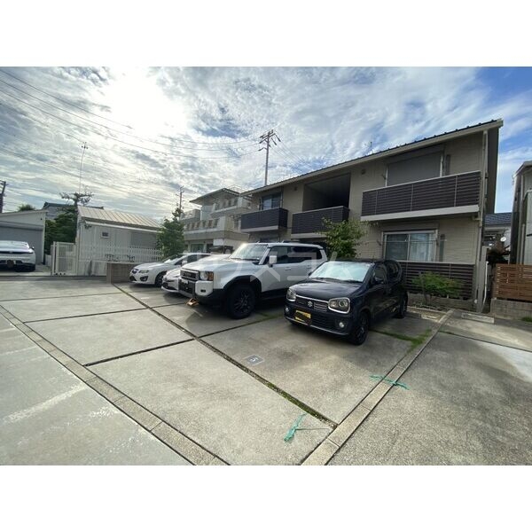 3/6 駐車場