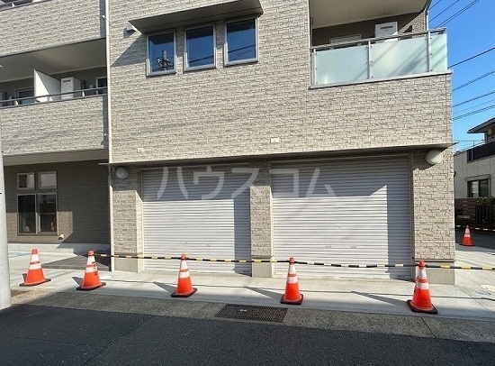 28/30 駐車場